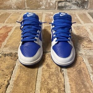 100% authentic size 8 men’s willing to negotiate need these gone asap